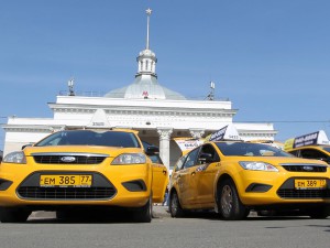 Таксисты предлагают жителям Мурманска новые правила извоза